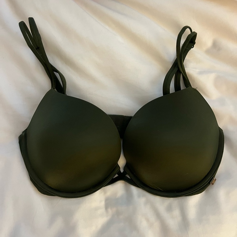 COPY - Victoria’s Secret push up bra!